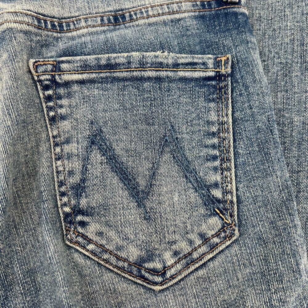 MOTHER Blue Rascal Ankle Fray Jeans | Size 26 - Picture 10 of 12